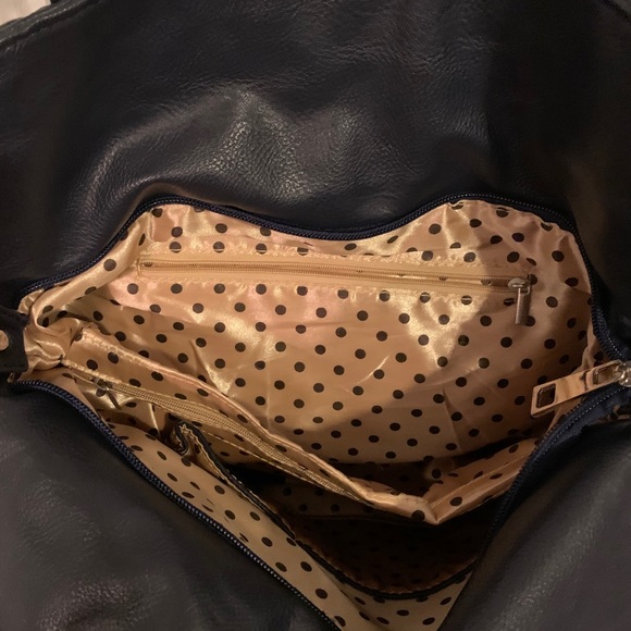 Butterfly Handbag - Picture 3 of 3